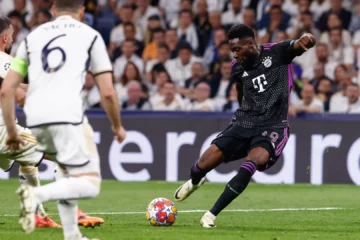 Alphonso Davies planta al Madrid para renovar con el Bayern y los merengues se aferran ya al plan B