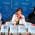 MARÍA CASQUERO REVILLA PRESENTÓ APRENDIENDO A SOBREVIVIR EN SANT JORDI 2025