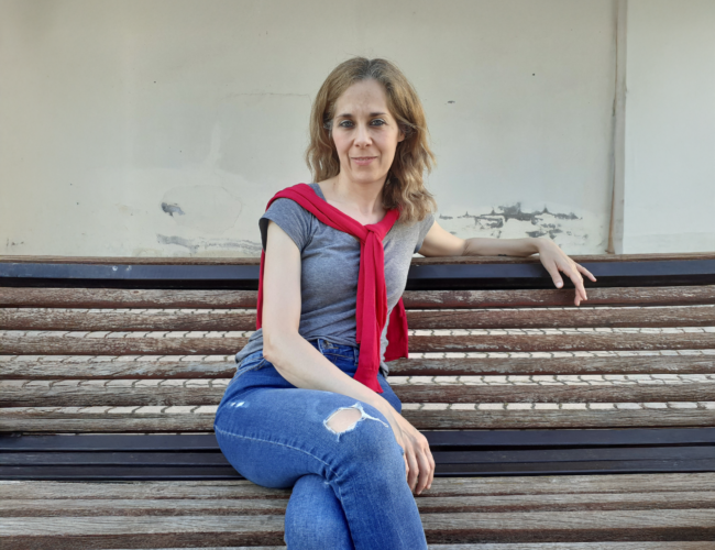 Esther Blanco Rodríguez lanza su primer libro y emociona con su mirada íntima sobre la vida