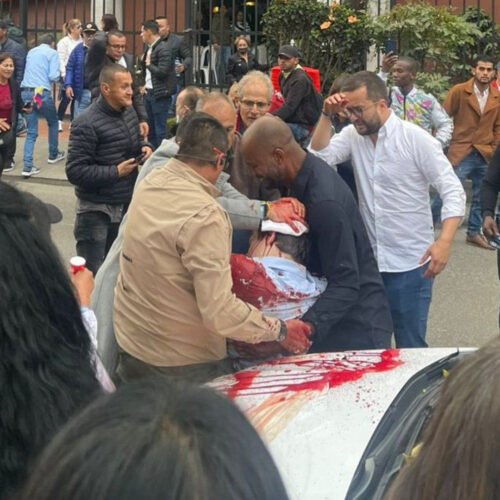 Los truculentos detalles del intento de asesinato del senador Miguel Uribe: «Descárguele el proveedor en la cabeza y escape»