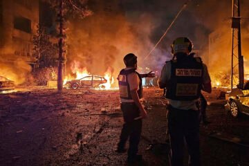 Israel resiste las embestidas de Irán: «Todo el edificio de 20 pisos tembló»