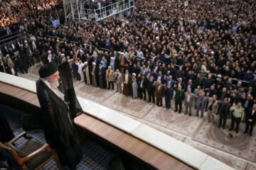 El ayatolá Ali Jamenei, a EEUU: «No nos rendiremos. Si nos atacan, habrá graves consecuencias»