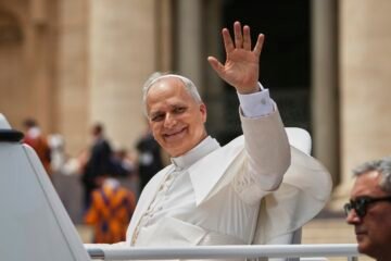 El Papa León XIV, en su primera entrevista, considera «muy preocupante» la situación en Oriente Próximo
