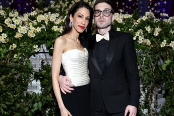 La ‘realeza’ estadounidense se va de boda: Huma Abedin y Alex Soros se casan con miles de millones, los Clinton y ‘Vogue’ como testigos