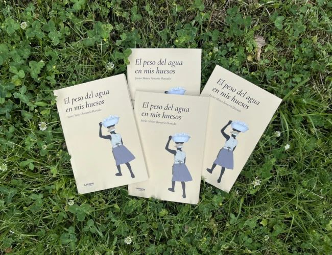 Javier Moisés Rentería Hurtado emociona con su debut literario: un homenaje poético a la memoria afrocolombiana