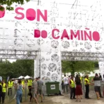 Una joven llama en directo desesperada a la televisión gallega: &quot;Me quiero quedar más en el festival y no me cogen el teléfono&quot;