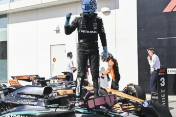 Pole espectacular de Russell en Montreal: Alonso saldrá sexto y Sainz se hunde