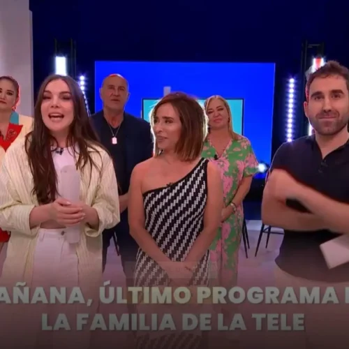 Último día de 'La familia de la tele', en directo: fiesta, baile y mucha música en el programa para despedirse de La 1