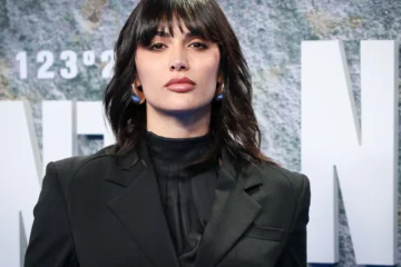 Michelle Calvó, ex de Carlo Costanzia, pillada &quot;acaramelada&quot; con el vocalista de La La Love You: &quot;Parecía que se iba a acabar el mundo&quot;