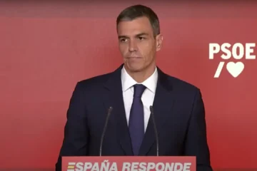 Sánchez pide &quot;perdón&quot; y anuncia una auditoría de las cuentas del PSOE pero descarta elecciones