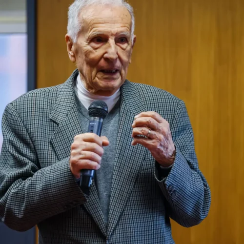 Silvio Garattini, oncólogo de 96 años, da las dos claves para evitar la mayoría de enfermedades: &quot;Se necesita una revolución&quot;