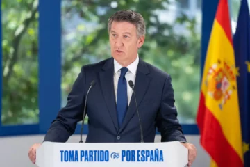 Feijóo hace un balance de curso «amargo» y acusa a Sánchez de no tener «gestión» ni «discurso»: «Le sobra legislatura»