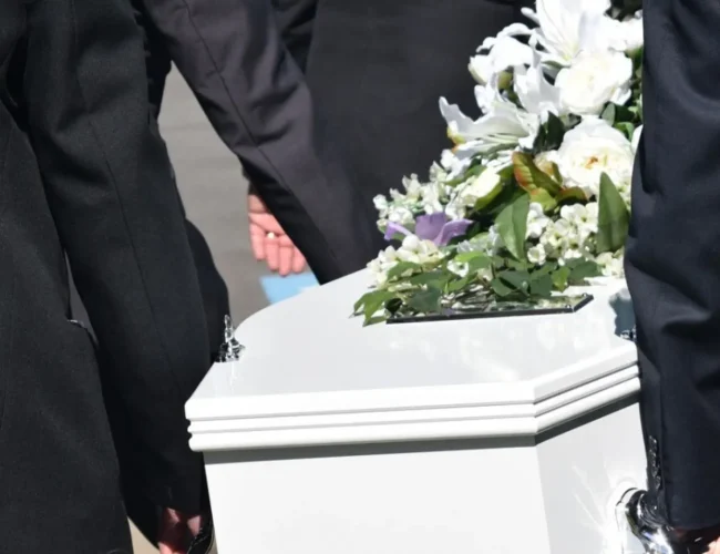 Las personas que sufren duelo intenso y persistente tienen doble probabilidad de morir dentro de los 10 años siguientes