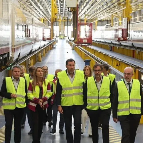 Puente asume y alarga judicialmente las indemnizaciones por retrasos de Renfe al vetarlas por demoras inferiores a 60 minutos