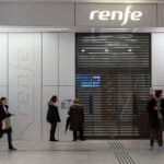 Puente retrasa la reapertura de la línea afectada por el accidente y limita más la velocidad: el viaje de Madrid a Sevilla supera las cinco horas