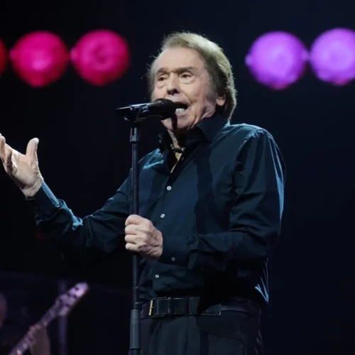 Raphael, «emocionado» por dar nombre a un Auditorio en Madrid: «Es mi vida, mi gente»