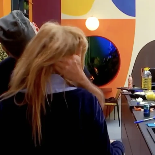 Mónica Hoyos, ex de Carlos Lozano, carga contra Belén Ro por su acercamiento en ‘GH Dúo’: «Se le está yendo de las manos»