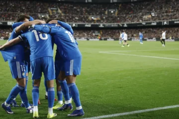 El Real Madrid vence al Valencia en Mestalla y sigue a rebufo del Barça en la pelea por LaLiga