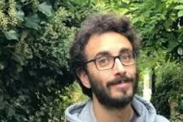 David Muñoz Mateos habla de un hombre criado en el monte, que se resiste a entender la civilización, en ‘Entre las hojas escondido’