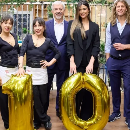 Más de 11.400 citas, 23.000 solteros, una decena de bodas y 13 bebés después, ‘First Dates’ cumple 10 años en antena
