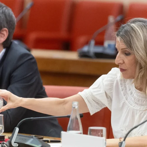 Sumar vuelve a apretar al PSOE por la vivienda y las medidas sociales: «Cuando se trata de atacar intereses económicos, flaquea»