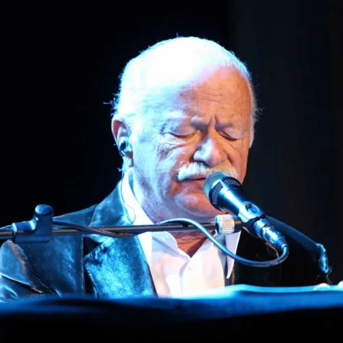 La cultura italiana rinde tributo al «inmenso» Gino Paoli, autor de ‘Sapore di sale’, fallecido a los 91 años