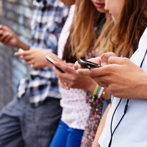 La IA acaba con el anonimato en redes: así de fácil es desenmascarar cuentas con seudónimo