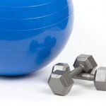 Así puedes ganar fuerza levantando poco peso