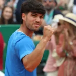 Carlos Alcaraz tumba a un durísimo Valentin Vacherot para meterse en la final de Montecarlo