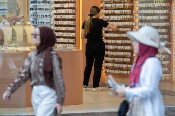 La inflación y el tirón del mercado laboral lastran la recuperación de poder adquisitivo de los salarios en España