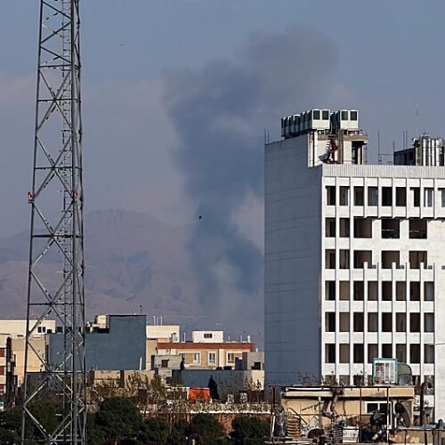 Sigue en directo la última hora de la guerra en Oriente Medio | El precio del petróleo vuelve a superar los 100 dólares