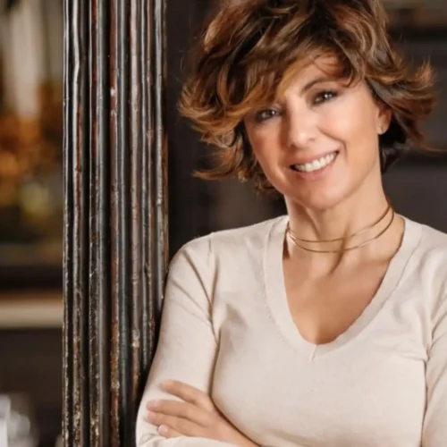 Sonsoles Ónega aconseja a Camela cómo saludar a su amiga la reina Letizia: «Si le dices ‘Sueño contigo’ te encumbras»