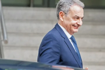 Zapatero solicita anular toda la causa contra él y denuncia la vulneración de sus derechos fundamentales