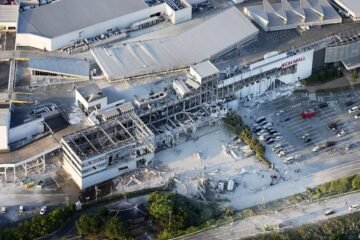 Localizan dos muertos tras el derrumbe de un centro comercial en Kumamoto (Japón) por un fuerte terremoto