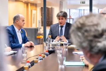 Puigdemont opta por no mover ficha tras el fallo del TJUE y lo fía todo a que el Constitucional corrija al Supremo