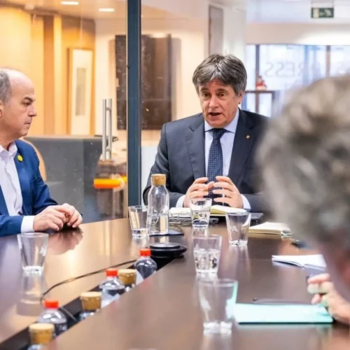 Puigdemont opta por no mover ficha tras el fallo del TJUE y lo fía todo a que el Constitucional corrija al Supremo