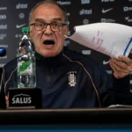 Bielsa se despide de Uruguay rompiendo su silencio sobre el vestuario y Fede Valverde: «Nunca hice tantas concesiones como con él»