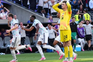 Bélgica se cita en cuartos con España tras aplastar a EE. UU. a pesar de la alineación de Balogun