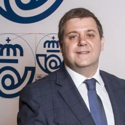 La UCO solicita volcar el móvil del exjefe de Gabinete de Sánchez y le sitúa tras la colocación de Leire Díez en Correos