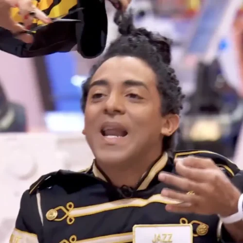 Yolanda Ramos saca las tijeras en ‘Maestros de la costura’ para cortarle el pelo a Jazz Vilá: «Estoy desmoralizado»