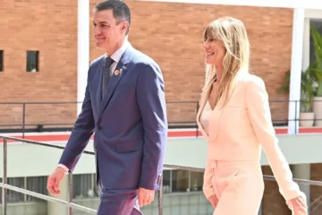 Moncloa denuncia una «causa política» y una «persecución» contra Begoña Gómez tras confirmarse que la juzgará un jurado popular