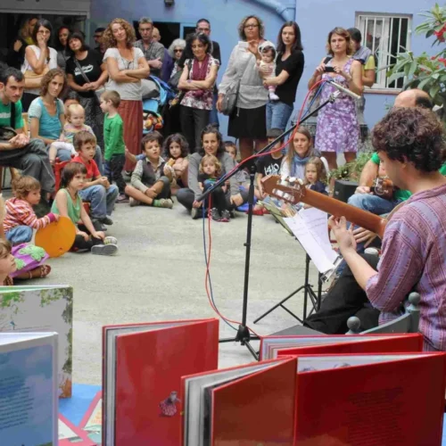 La librería Casa Anita de Barcelona, dedicada a literatura infantil y juvenil, Premio Boixareu Ginesta al librero del año