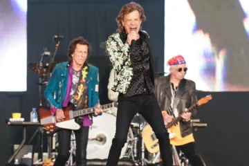De la cocina de U2 al andén de los Rolling Stones: así nacieron estas legendarias bandas de rock