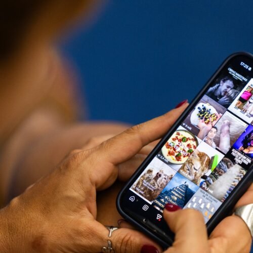 Meta permite que la IA genere imágenes a partir de tu perfil abierto de Instagram sin avisarte: así puedes protegerte