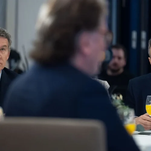 Por qué el PNV y Junts no quieren apoyar la moción de censura que reclama de nuevo Feijóo para poder tumbar a Sánchez