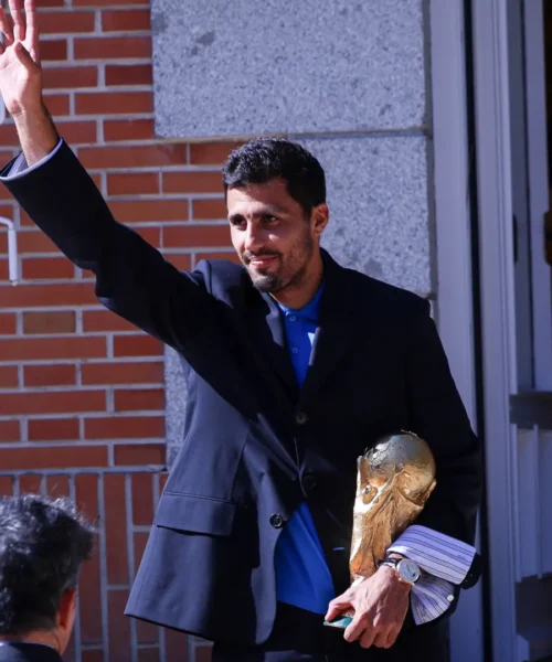 Rodri da el visto bueno para que el Barcelona negocie su fichaje con el Manchester City… y se lo quite al Real Madrid