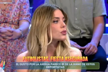 Claudia Chacón asegura que un futbolista que estaba en el Mundial «se lió» en una fiesta con un amigo suyo