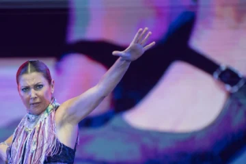 Sara Baras encabeza el cartel del centenar de bailaores de la Bienal de Flamenco con un espectáculo exclusivo