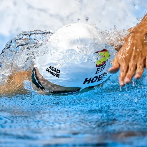 Luca Hoek pulveriza el récord de España de los 100 libres y luchará por las medallas en la final del Europeo