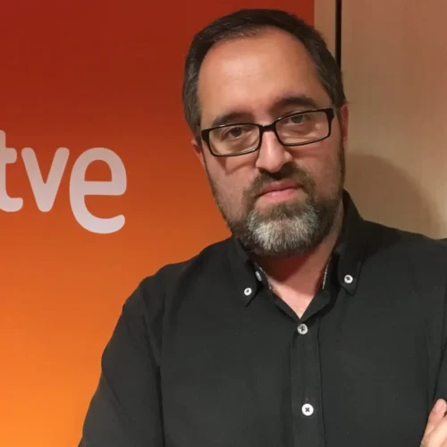 Víctor Fernández, experto en Lorca, a los 90 años de su muerte: «Decir que Federico tuvo una premonición de su fin es un disparate, amaba vivir»